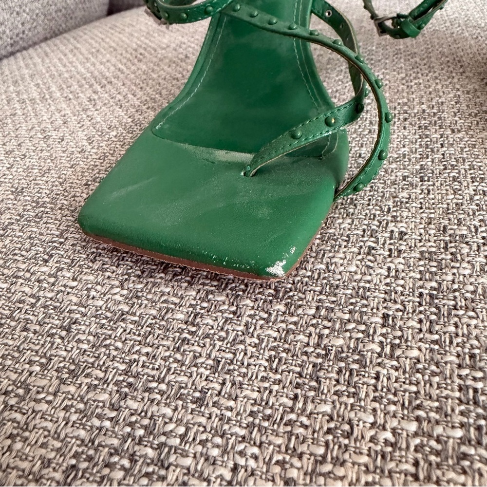 Marc Fisher Green “Dallin” Heels - Picture 3 of 15